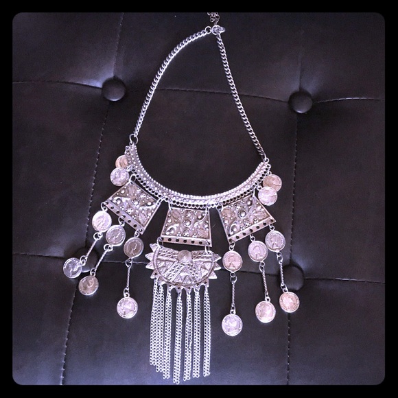 Vintage Tribal Necklace - Picture 2 of 8